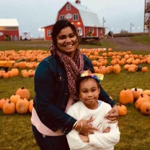 Meet your Posher, Dani